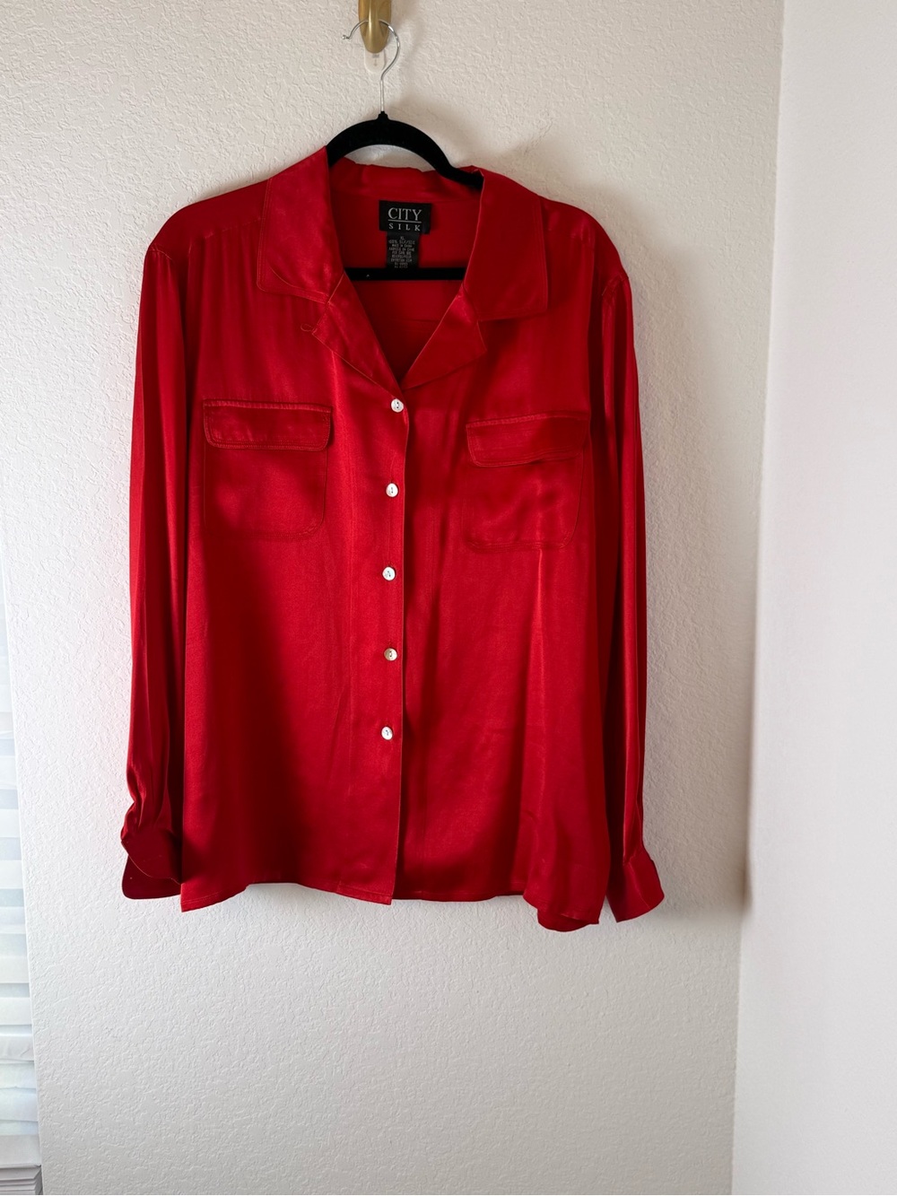 VTG City Silk Women's Red Button-Down Shirt 100 silk size xl